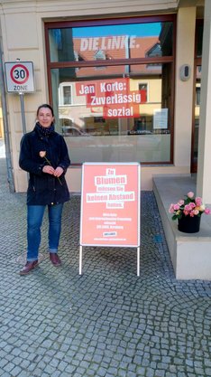 Blumenaktion_in_Bernburg.jpg